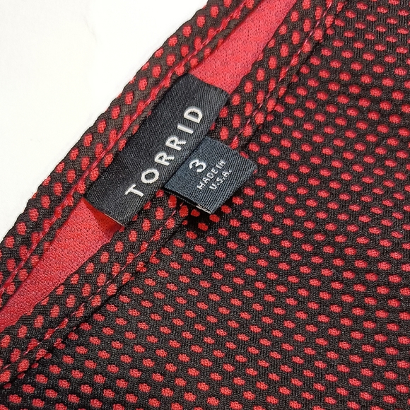 Torrid | Textured Sleeveless Mesh Swing Dress | Women's 3X - Picture 5 of 7